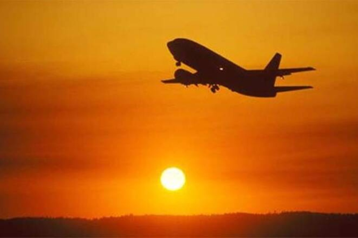 Puri said if the scheduled domestic flights reach pre-COVID levels by the end of the year, he will have no hesitation in removing the fare limits at that time.