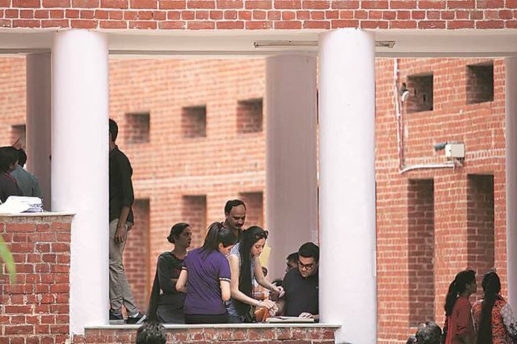 Delhi University, DU, DU admissions, DU admissions 2020, DU cutoffs, DU second cutoff
