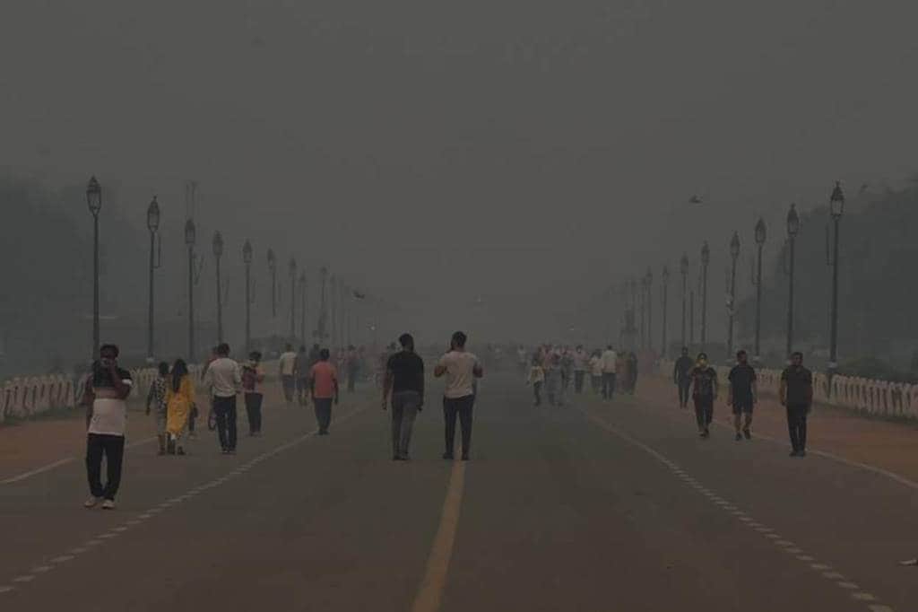 As a possible health impact, the CPCB states an AQI in the "very poor" category can lead to respiratory illness on prolonged exposure, while "severe" can affect healthy people and seriously impact those with existing diseases. (File image)