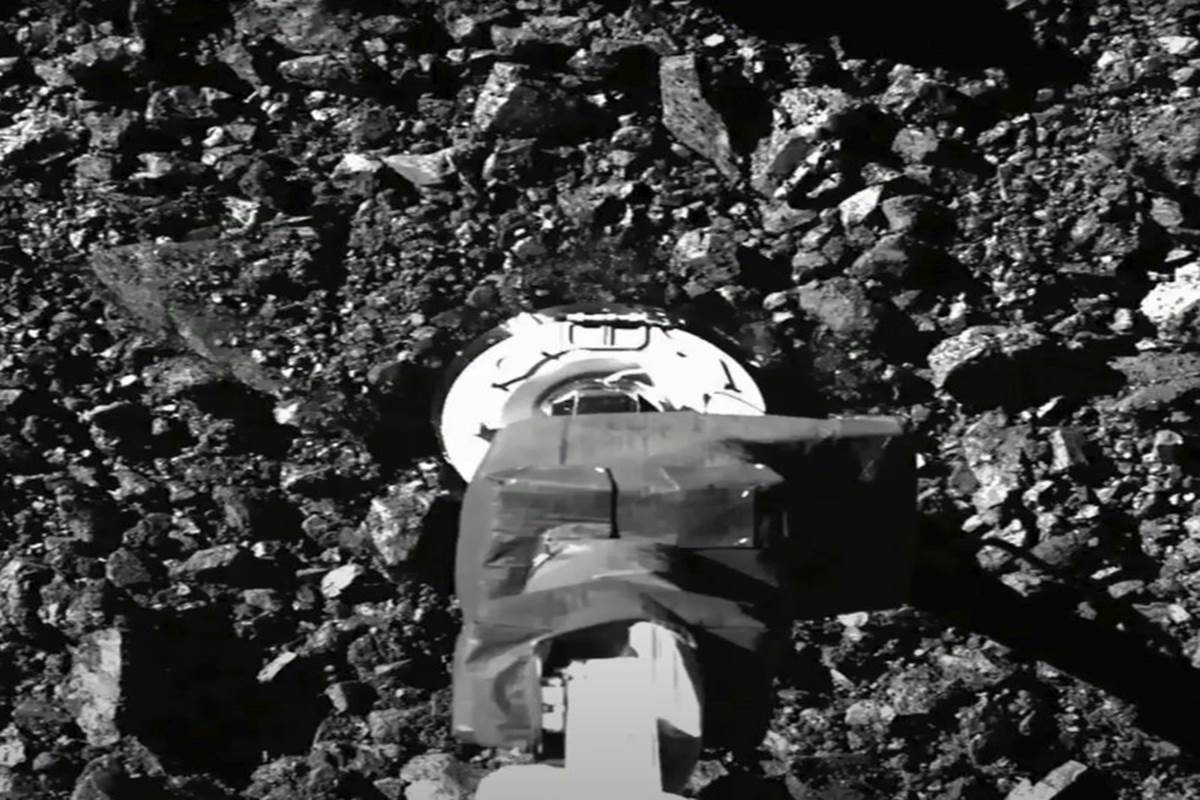''We really did kind of make a mess on the surface of this asteroid, but it's a good mess, the kind of mess we were hoping for,'' said lead scientist Dante Lauretta of the University of Arizona at Tucson. (Photo source: AP) ''We really did kind of make a mess on the surface of this asteroid, but it's a good mess, the kind of mess we were hoping for,'' said lead scientist Dante Lauretta of the University of Arizona at Tucson. (Photo source: AP)