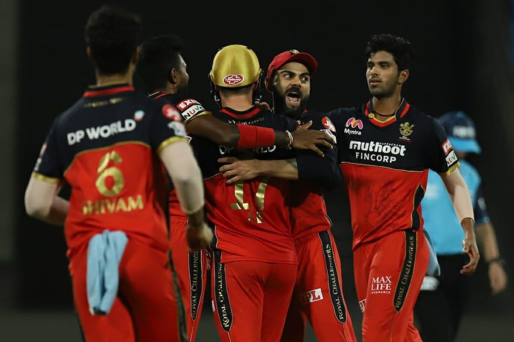 rcb vs kkr, ab de villiers, sharjah cricket stadium, bangalore vs kkr, rcb vs kkr 2020, andre russell, Virat Kohli, Shah Rukh Khan rcb vs kkr, ab de villiers, sharjah cricket stadium, bangalore vs kkr, rcb vs kkr 2020, andre russell, Virat Kohli, Shah Rukh Khan
