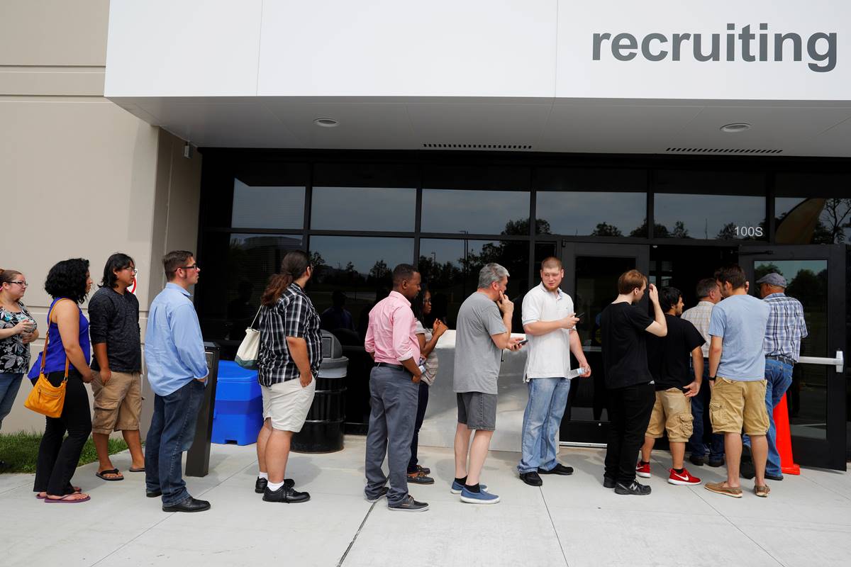 A recent wave of layoffs by large companies has heightened fears that the viral outbreak still poses a serious threat to the economy. (Courtesy: Reuters/File Photo A recent wave of layoffs by large companies has heightened fears that the viral outbreak still poses a serious threat to the economy. (Courtesy: Reuters/File Photo