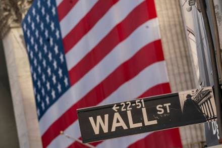 best brokerage account in India, Best brokerage account for international trading, How to Invest in the US stock market from India, invest in US stocks from India, trade in Tesla shares, invest in us stocks from india