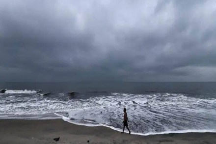 cyclone, cyclone in India, weather in India, weather in Andhra Pradesh, Andhra Pradesh weather, cyclone, cyclone in India, weather in India, weather in Andhra Pradesh, Andhra Pradesh weather,