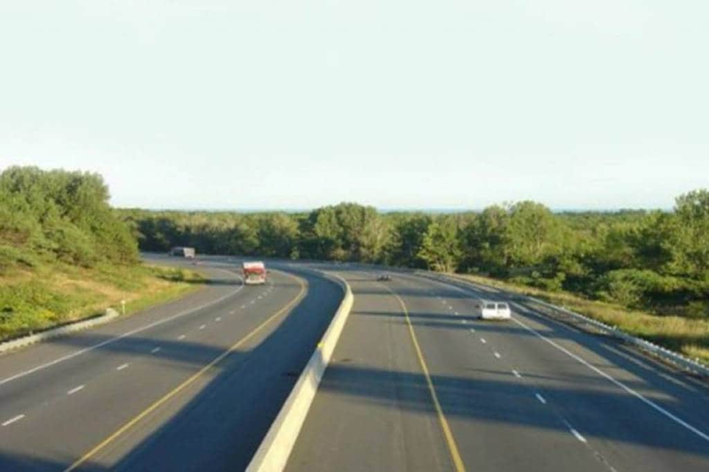 For Tamil Nadu-Puducherry connectivity, highway works worth Rs 11,000 crore were underway.