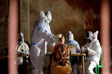 According to the ICMR, a cumulative total of 10,25,23,469 samples have been tested up to October 24 with 11,40,905 samples being tested on Saturday. (Photo source; IE)