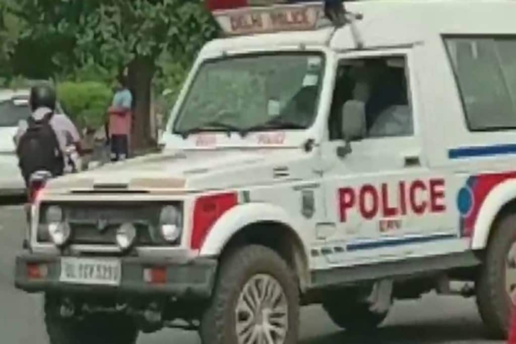 All the four accused sustained bullet injuries.