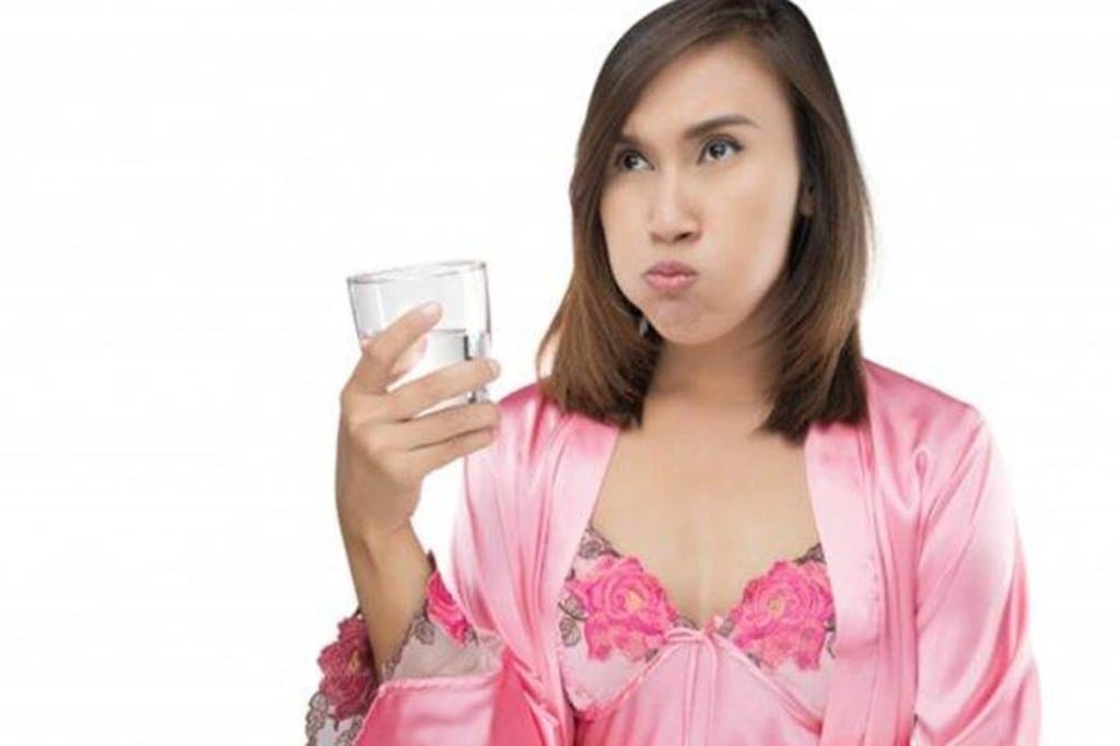 A gargle containing Povidone Iodine is powerful as it has anti-viral, anti-bacterial, and anti-inflammatory properties, consequently giving quick relief from throat pain and discomfort.