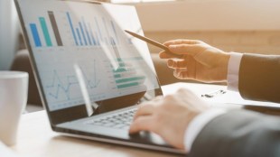 The survey titled "Hindsight 2020: COVID-19 Concerns into 2021" was conducted by the The Workforce Institute at UKG.