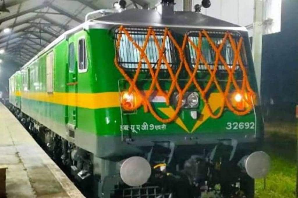 The locomotive manufacturing factory has produced as many as 135 locomotives in the year 2020-21 in a period of just 119 working days.