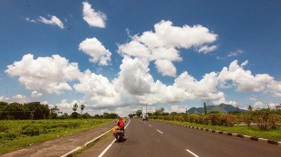 As part of the new rules, the first tranche of upfront payment will be released after 5% of progress in construction work and the second one after 10% progress.