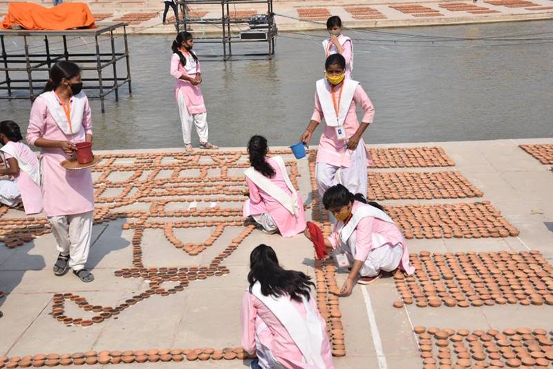 Deepotsav, Deepotsav 2020, Ayodhya deepotsav 2020, Ayodhya, Diwali, Diwali in Ayodhya, Uttar Pradesh, UP, Yogi Adityanath, Lord Ram, Hanuman Garhi, Saryu, Ram ki paidi, Deepotsav diyas