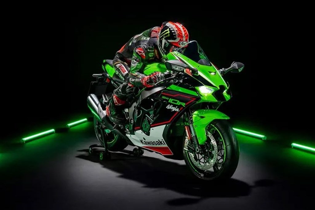 2021 Kawasaki ZX-10R breaks cover: Radical new design & 17% more downforce for 200+ hp