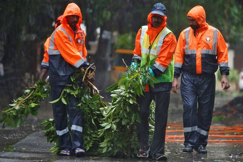 Cyclone in Chennai, Cyclone in Tamil Nadu, Cyclone Nivar Tracking, Cyclone tracker, Cyclone Live, Cyclone in Chennai today, Cyclone Nivar Live tracking, Cyclone in India, Chennai cyclone, Chennai weather, Chennai cyclone 2020, Chennai temperature, Chennai weather now, nivar cyclone, windy, chennai weather, cyclone in Chennai, cyclone nivar, tamil nadu weather, live nivar cyclone, tropical cyclone nivar, cyclone imd Chennai, chennai cyclone, nivar cyclone tracking, tamil nadu live news, cyclone in chennai 2020, Nivar news, nivar updates, nivar latest