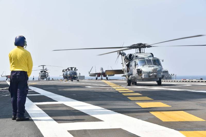 Malabar Naval Exercise Phase II, Malabar Naval Exercise, Malabar Exercise, QUAD Force, INS Vikramaditya, USS Nimitz, US Navy, Ballarat, Australian Navy