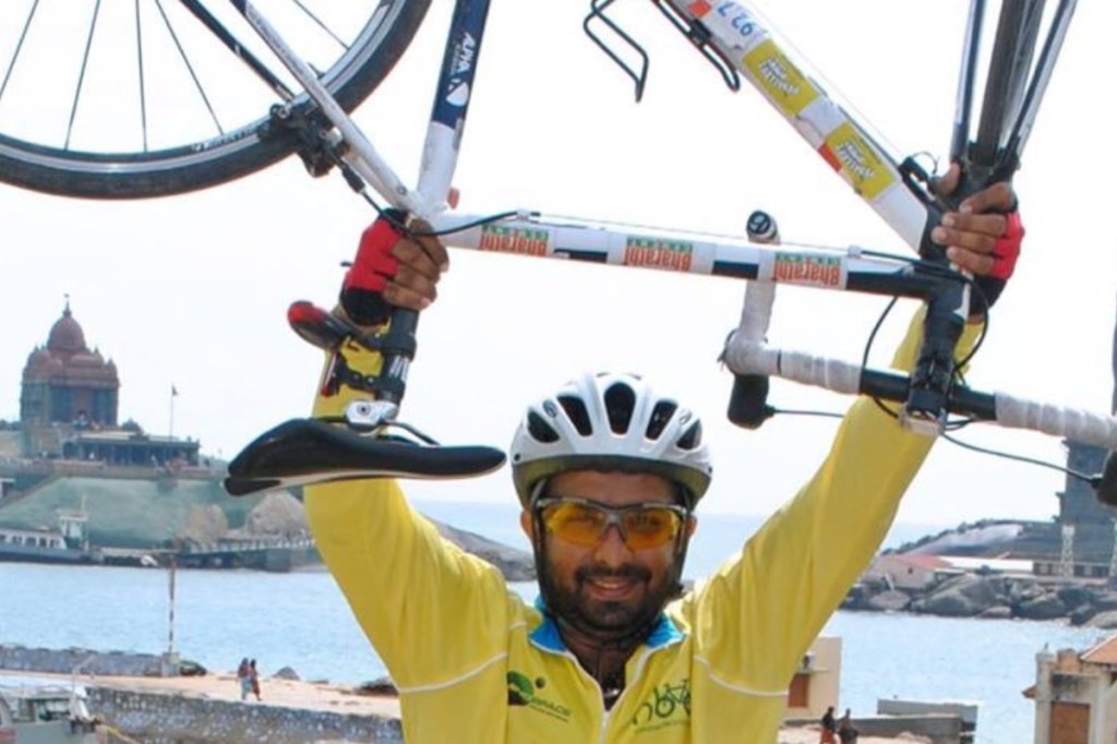 Aditya Mehta, Limca Book of Records, Kashmir, Kanyakumari, BSF, Border Security Forces, cycling, Infinity ride, Asian Para Cycling Championship