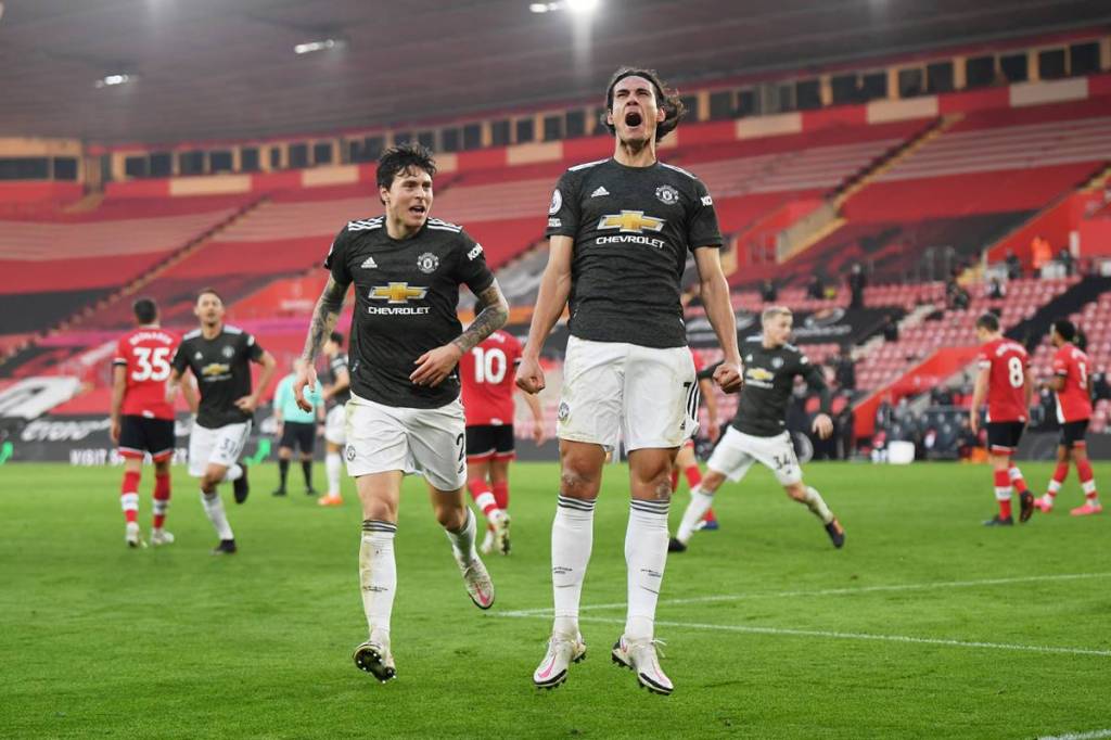 Manchester United's Edinson Cavani celebrates scoring their second goal. (Reuters image)