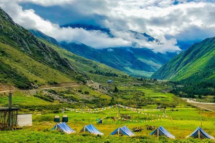 travelling during covid, travelling during covid India, travelling during pandemic, travelling during pandemic by car, travelling during covid times,