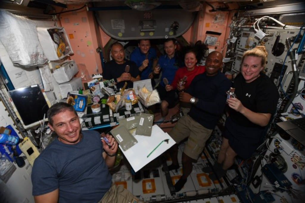 nasa, nasa astronauts, international space station, ISS, thanksgiving, thanksgiving 2020, nasa video, thanksgiving dinner