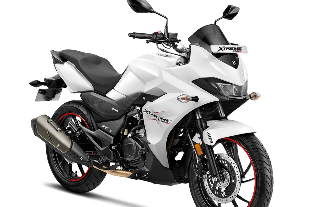 BS6 Hero Xtreme 200S launched with a new white colour: Costs more than BS4 model by this much!