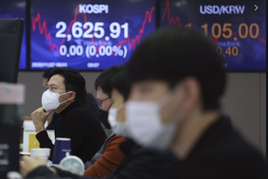 Asian stocks fall amid unease about coronavirus vaccine development