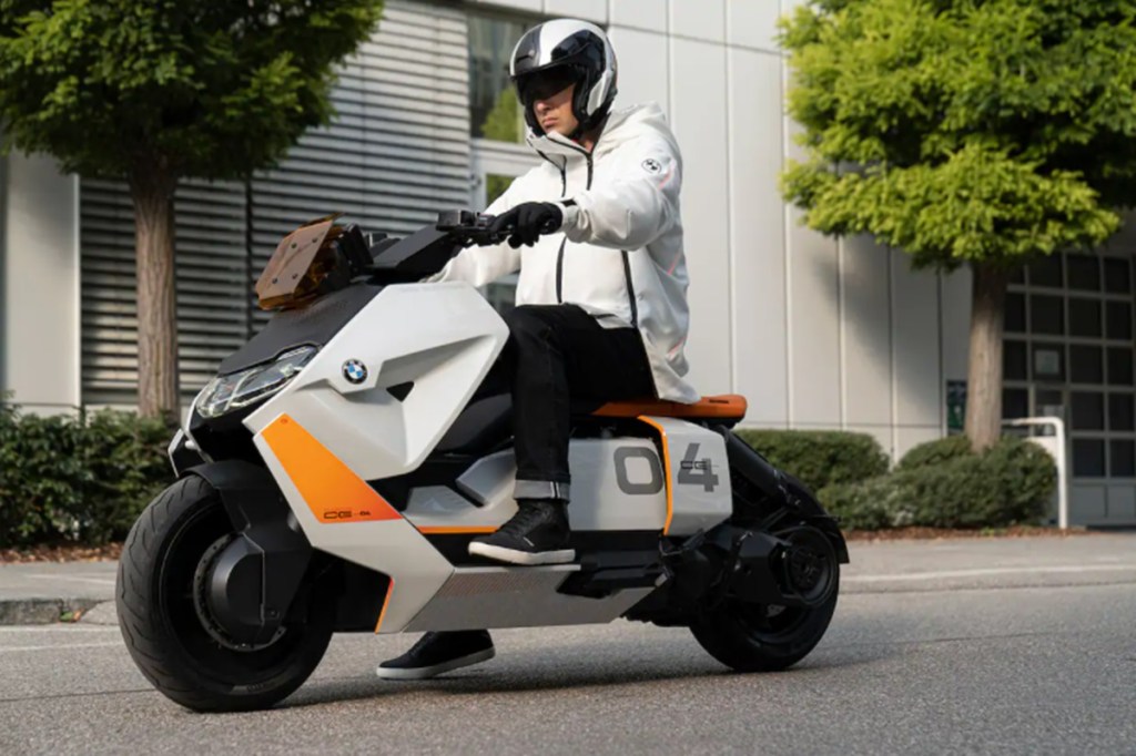 BMW Definition CE 04 electric scooter unveiled: Futuristic design, massive 10-inch display & a lot more!