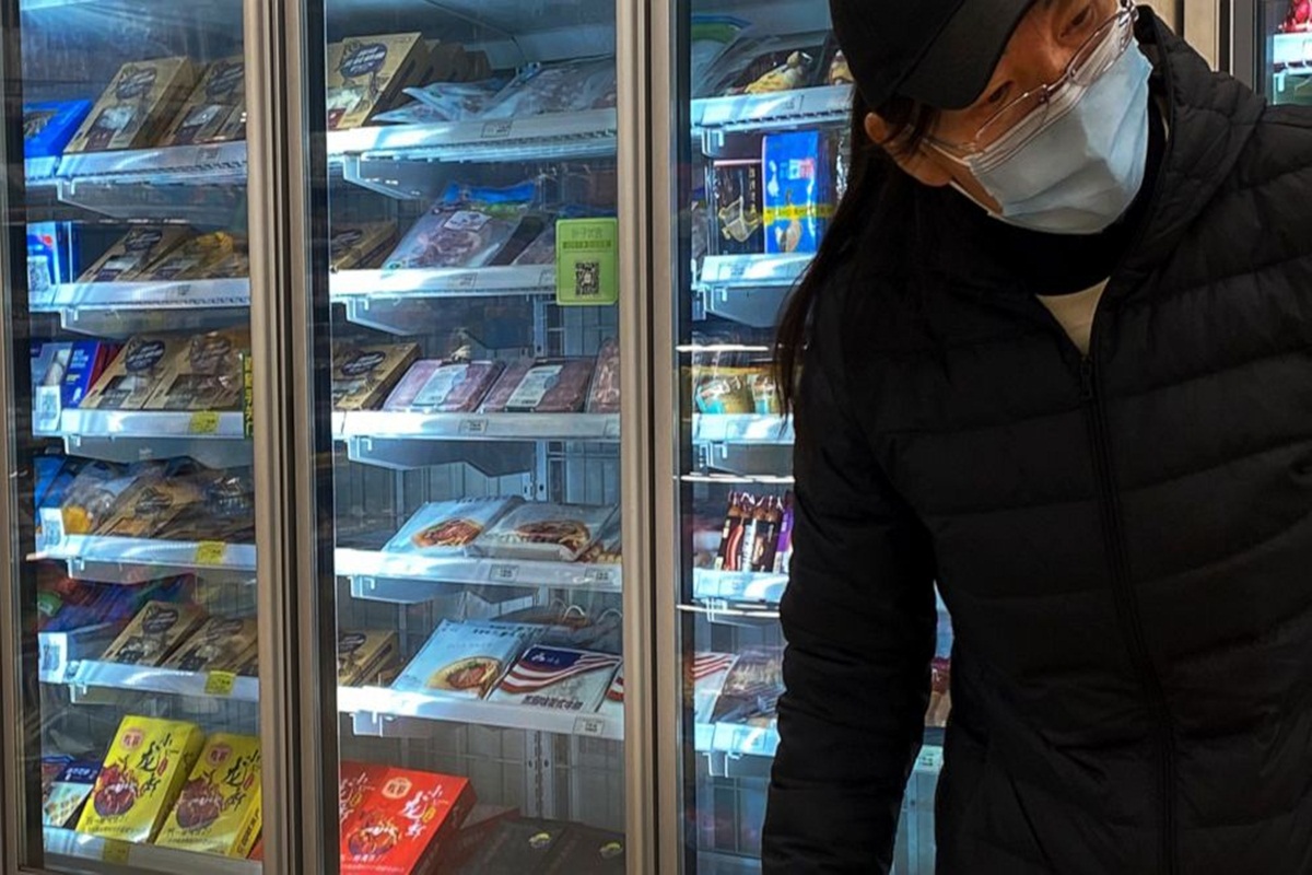 Packaging first became a major issue with outbreaks in China linked to wholesale food markets, including one in June on the outskirts of Beijing. (Photo source: Reuters) Packaging first became a major issue with outbreaks in China linked to wholesale food markets, including one in June on the outskirts of Beijing. (Photo source: Reuters)