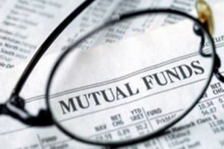 mutual funds industry, investor accounts, debt sceme, market volatility, Association of Mutual Funds in India, folios added to mutual funds mutual funds industry, investor accounts, debt sceme, market volatility, Association of Mutual Funds in India, folios added to mutual funds