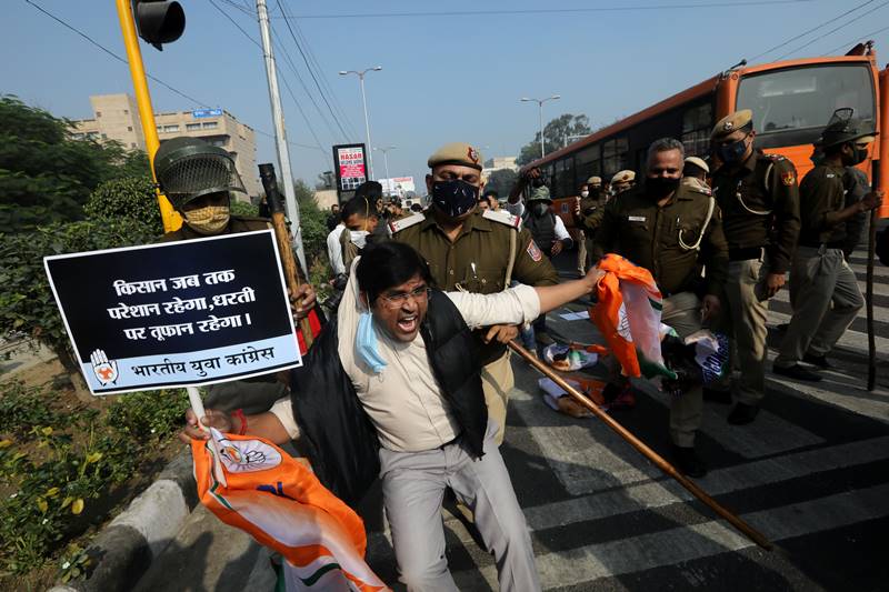 Bharat Bandh Today, Bharat Bandh 2020, Bharat Bandh Latest News, Bharat Bandh Live News, Bharat Bandh images, Bharat Bandh Today 8 Dec 2020, Kisan Bharat Bandh, Farmers Protest, bharat bandh, bharat bandh news, bharat bandh mumbai, bharat bandh delhi, bharat bandh timing, bharat bandh karnataka, bharat bandh 2020, bharat bandh 2020 live, bharat bandh live updates, bharat bandh today live, farmers protest live updates, bharat bandh 8th dec 2020