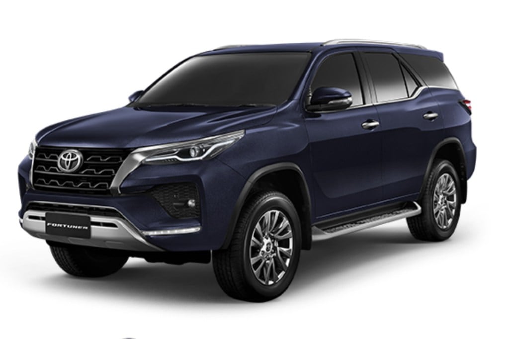 2021 Toyota Fortuner Facelift India Launch January 6