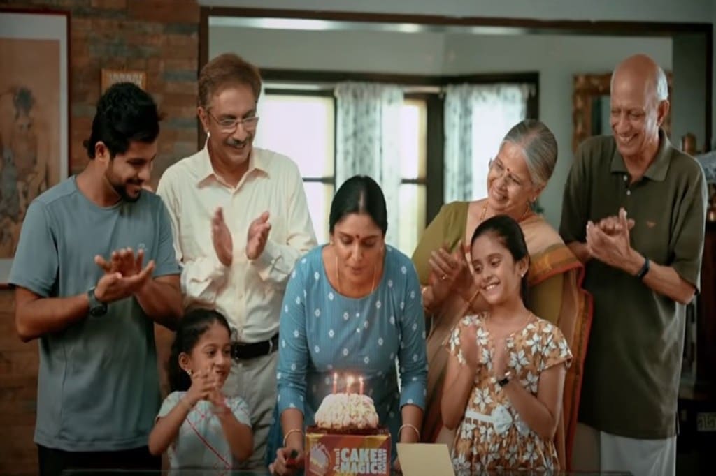 According to the September 2019 Google/Kantar Video Landscape Research, 93% of YouTube viewers prefer watching content in regional languages