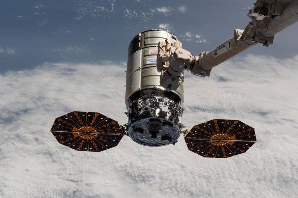 nasa cygnus spacecraft ISS detachment live telecast