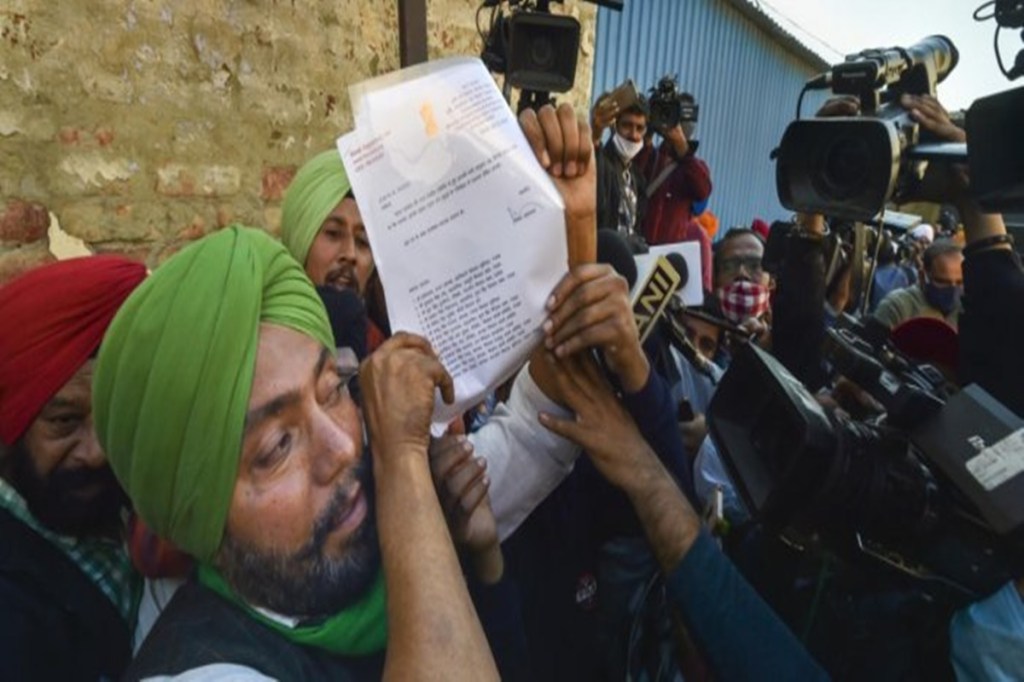 On Thursday, Agriculture Minister Narendra Singh Tomar along with Piyush Goyal discussed each point in detail and said that there were no provisions at all in that act that enable the processors to take land from the farmers in case of any dispute. (PTI)