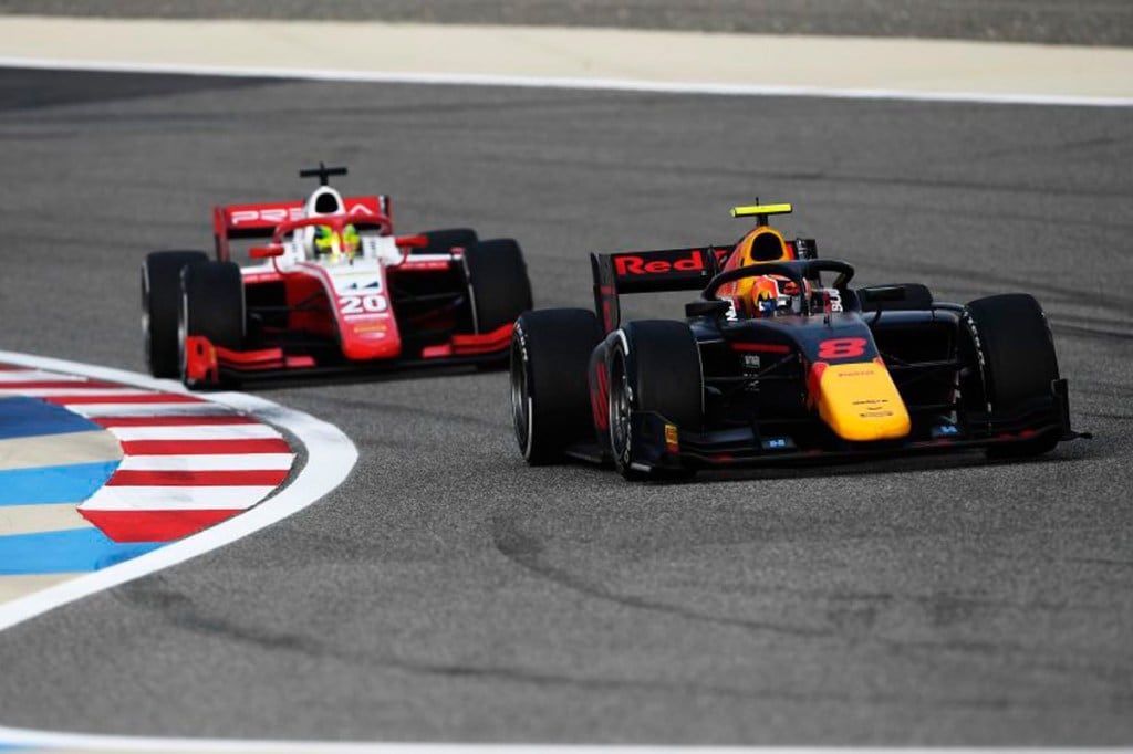 Jehan Daruvala Mick Schumacher Sakhir Sprint Race