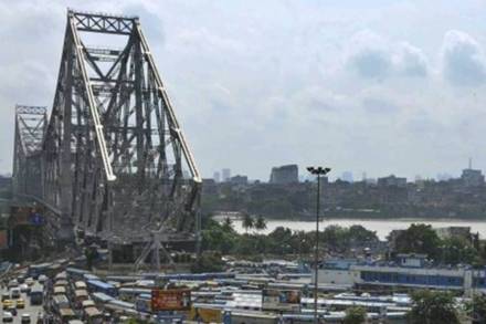 AQI between 401 and 500 is designated as 'severe' and affects healthy people and seriously impacts those with existing diseases, causing respiratory difficulties, environmentalist S M Ghosh said. AQI between 401 and 500 is designated as 'severe' and affects healthy people and seriously impacts those with existing diseases, causing respiratory difficulties, environmentalist S M Ghosh said.