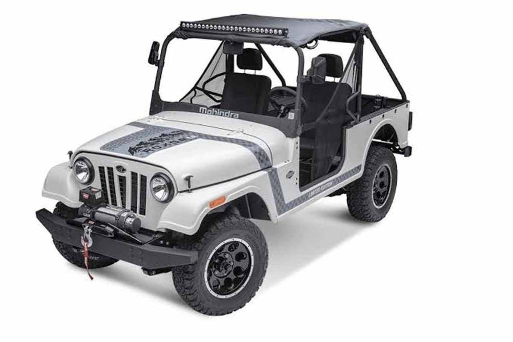 Old Mahindra Roxor side-by-side off-road SUV Design