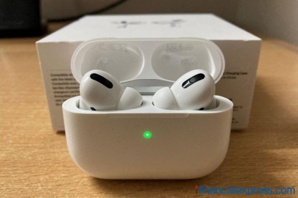 apple airpods pro review 2021