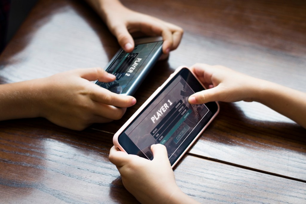 Online gaming, online sports industry, ofs, esports