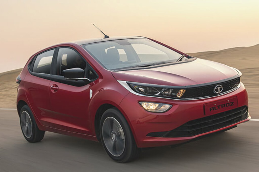 Tata Altroz Turbo bookings