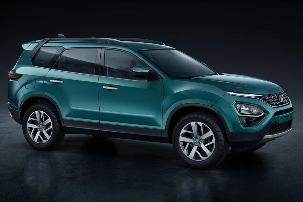 2021 Tata Gravitas republic day reveal January 26