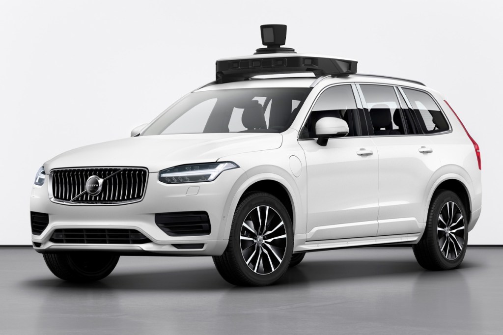 Volvo XC90 self driving level 4 autonomous car