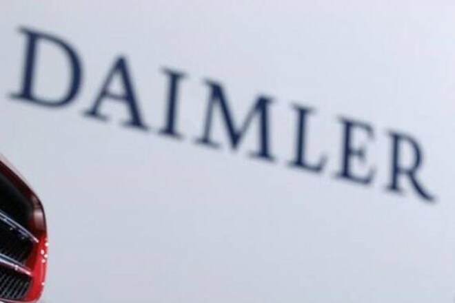 Daimler ties up with 18 banks, NBFCs to provide finance for BharatBenz