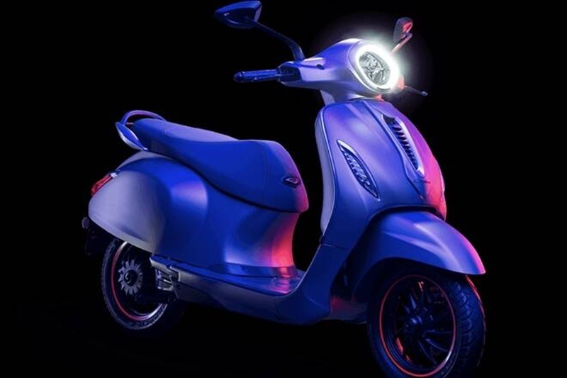 Top 7 electric scooter launches in india in 2020, electric scooter launched during 2020, bajaj chetak, ather 450X, tvs iqube, Ampere Magnus Pro, Pure EV EPluto 7G