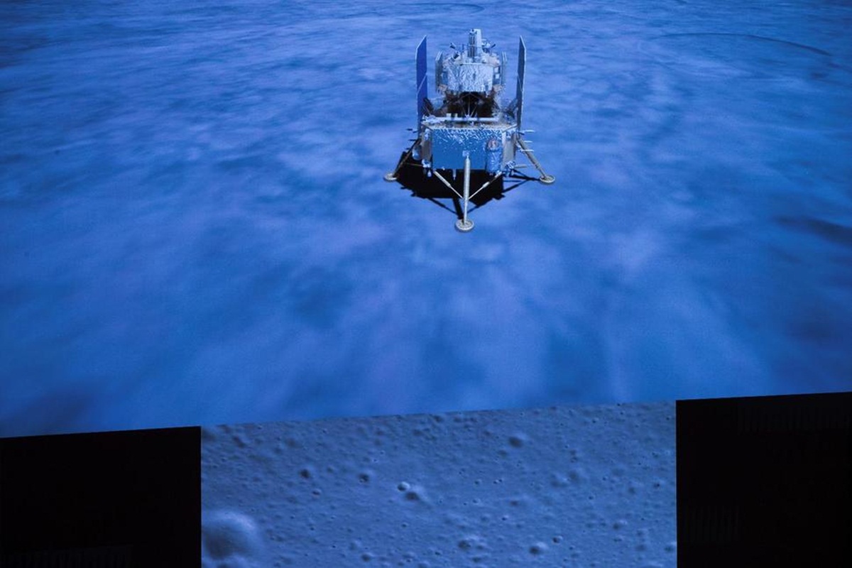 China will continue to promote international cooperation and the exploration and use of outer space in the spirit of working for the benefit of all mankind," Hua said.
China will continue to promote international cooperation and the exploration and use of outer space in the spirit of working for the benefit of all mankind," Hua said.