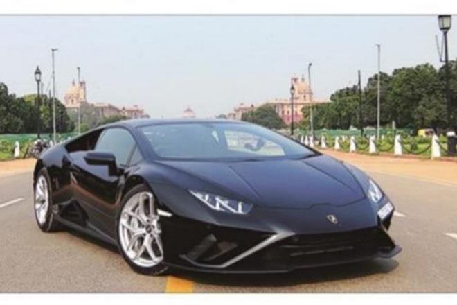 Lamborghini Huracan EVO RWD: It is super sport, not transport