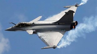 "The flypast will culminate with a single Rafale aircraft carrying out a 'Vertical Charlie' formation," said Wing Commander Indranil Nandi.