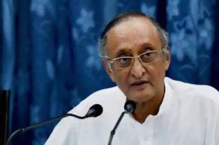 Budget 2021-22: Mitra had in an earlier letter to Sitharaman noted that the Centre's borrowing cost under the facility is around 5%, whereas the interest rate paid by the states for competitively borrowing from the RBI auctions is as high as 6.8%. Budget 2021-22: Mitra had in an earlier letter to Sitharaman noted that the Centre's borrowing cost under the facility is around 5%, whereas the interest rate paid by the states for competitively borrowing from the RBI auctions is as high as 6.8%.