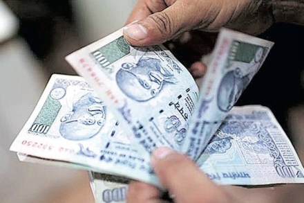 Among the top 10 states, West Bengal has the highest average loan outstanding per unique borrower at Rs 55,585, followed by Assam at Rs 48,578.