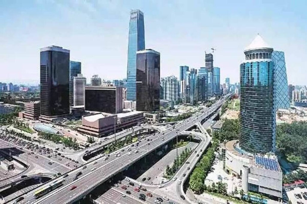 With India aspiring to become a $5-trillion-economy by 2024 and aiming to reclaim its position as the fastest-growing large economy in the world, the cities have to improve, lest they become the binding constraint to the growth of the Indian economy. (Representative image)
