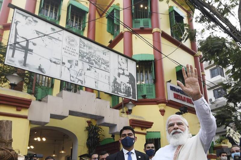 Netaj Subhas Chandra Bose, netaji, Subhas Chandra Bose, victoria memorial, netaji bhawan, mamata banerjee, modi, pm modi, modi in kolkata, netaji birthday, parakram diwas